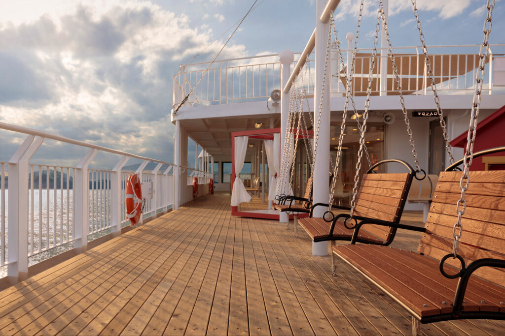 国際両備フェリー　おりんぴあどりーむせと　貸切サロン　展望サロン　船上イベント　船上パーティー　ユニークベニュー　瀬戸内海　岡山　香川