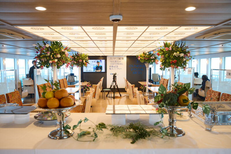 国際両備フェリー　おりんぴあドリームせと　チャータークルーズ　貸切遊覧　瀬戸大橋をくぐる　ユニークベニュー　特別なパーティー